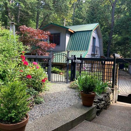 Salt Spring Carriage House B&B Ganges Luaran gambar
