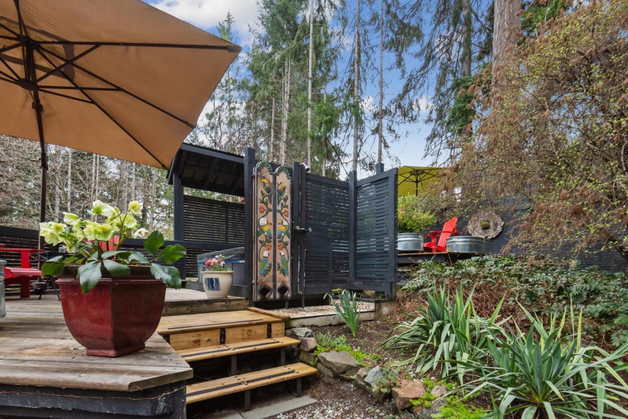 Salt Spring Carriage House B&B Ganges Luaran gambar